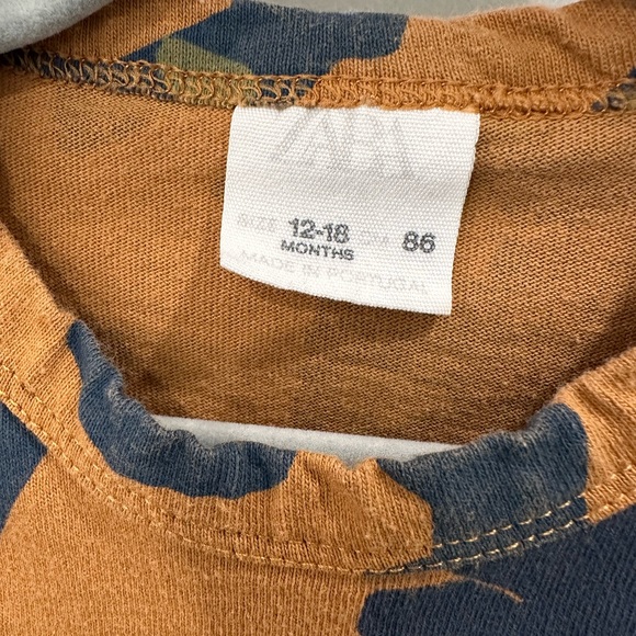 Zara Baby Dinosaur Long Sleeve Shirt with Geometrical Shapes - 12-18m - Picture 6 of 6